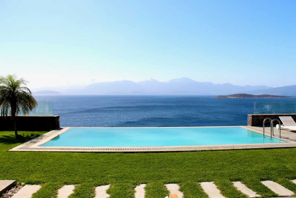 nabih-el-boustani-ekpJ4wqf2io-unsplash